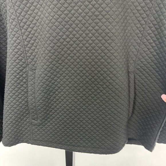 vguc Zyia Black Quilted Hoodie with kangaroo pocket, Size L - Picture 4 of 6